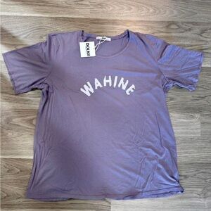DOLKII Wahine T-Shirt